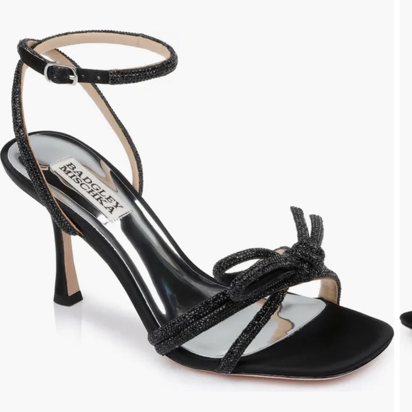 Badgley Mischka Effie‎ Strappy Bow Stiletto Heels 6.5 - Picture 1 of 9